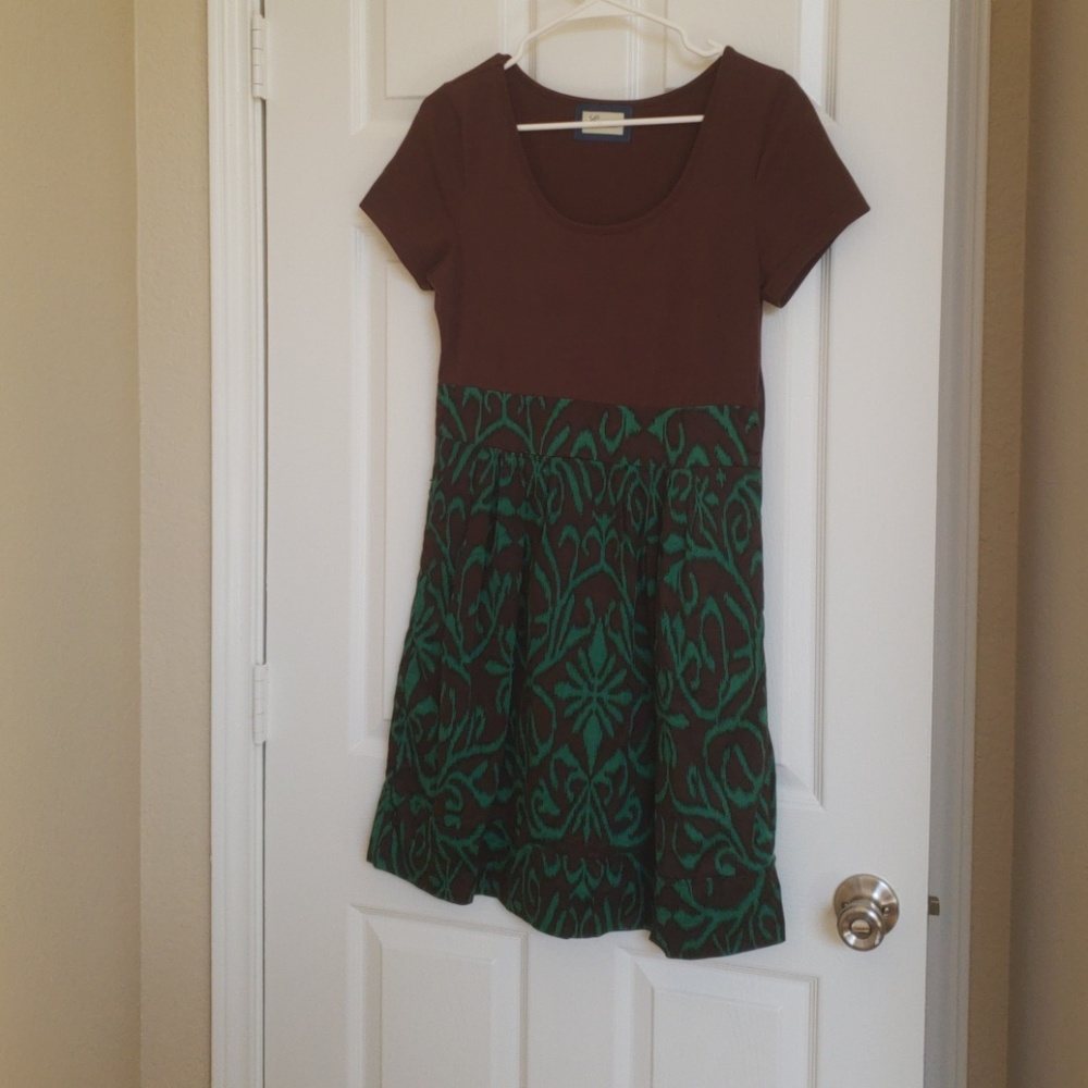 Brown and forest green party dress